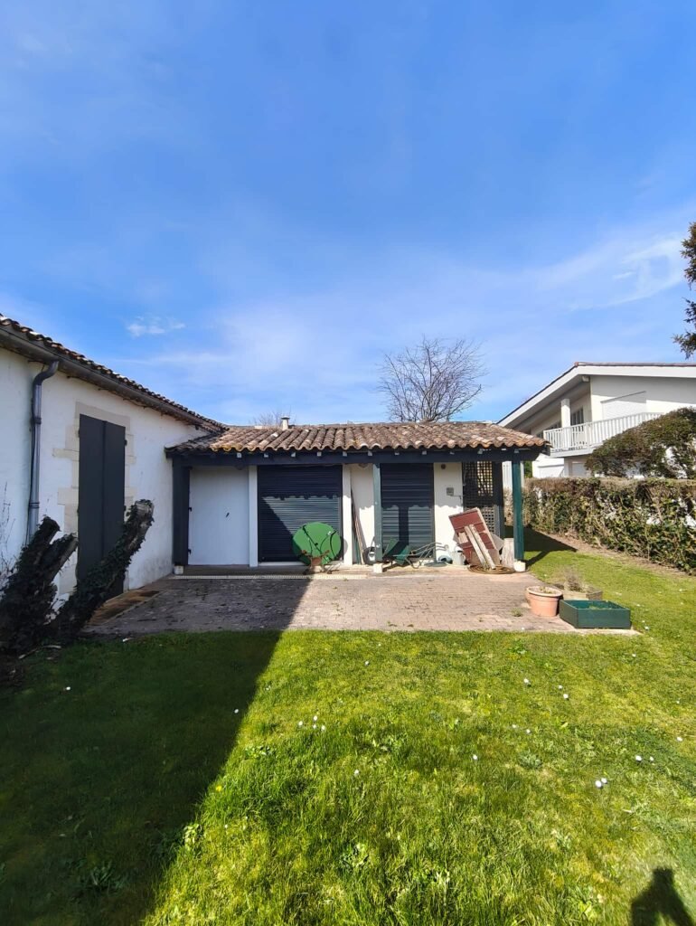 État des lieux d'une villa en première ligne