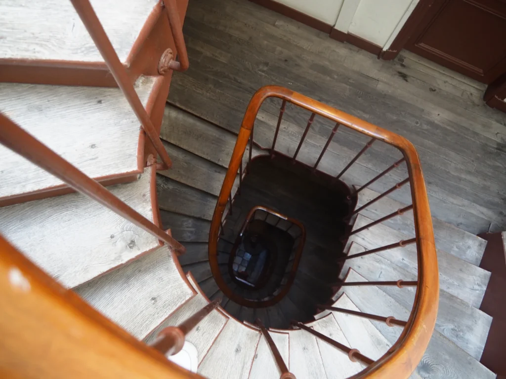 Cage d'escalier d'un projet de rénovation d'un immeuble collectif